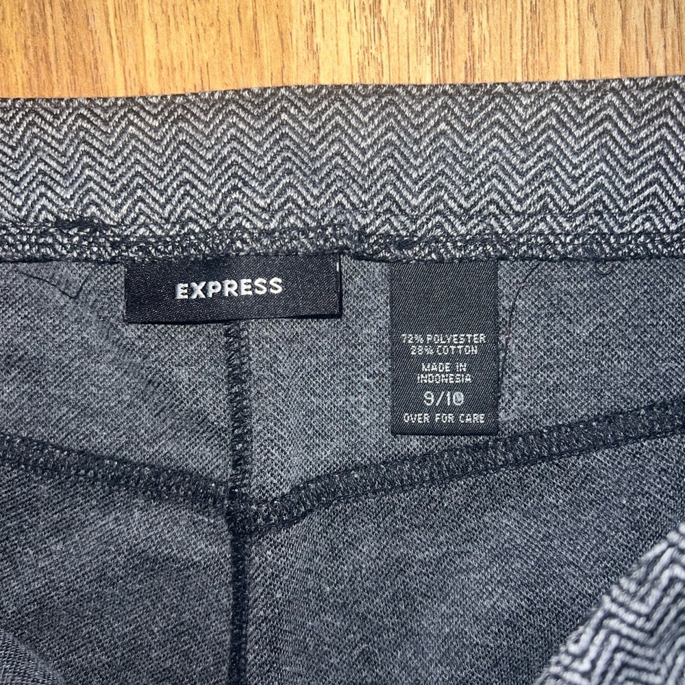 Express Pants - Picture 5 of 5